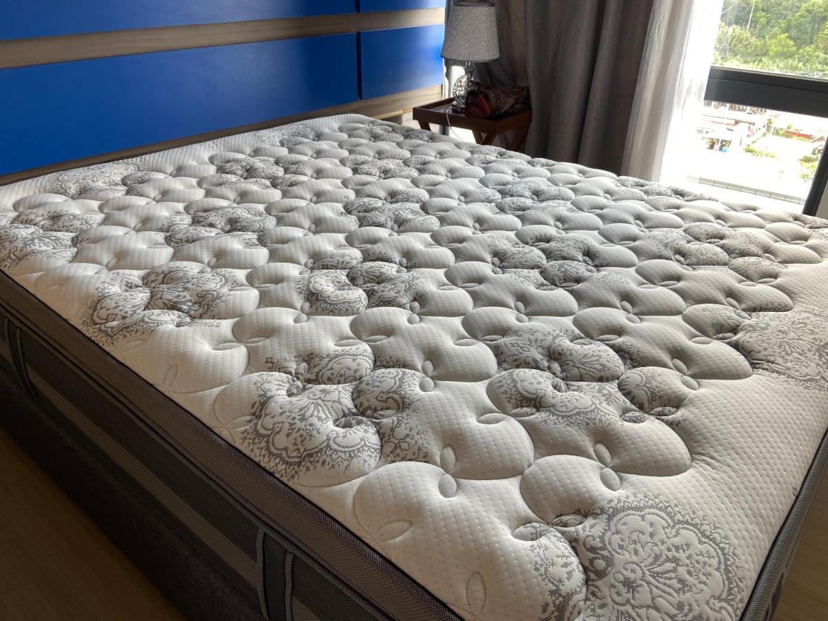 De Lavelle Suites @ Timur Bay Seafront Residence 콴탄 외부 사진