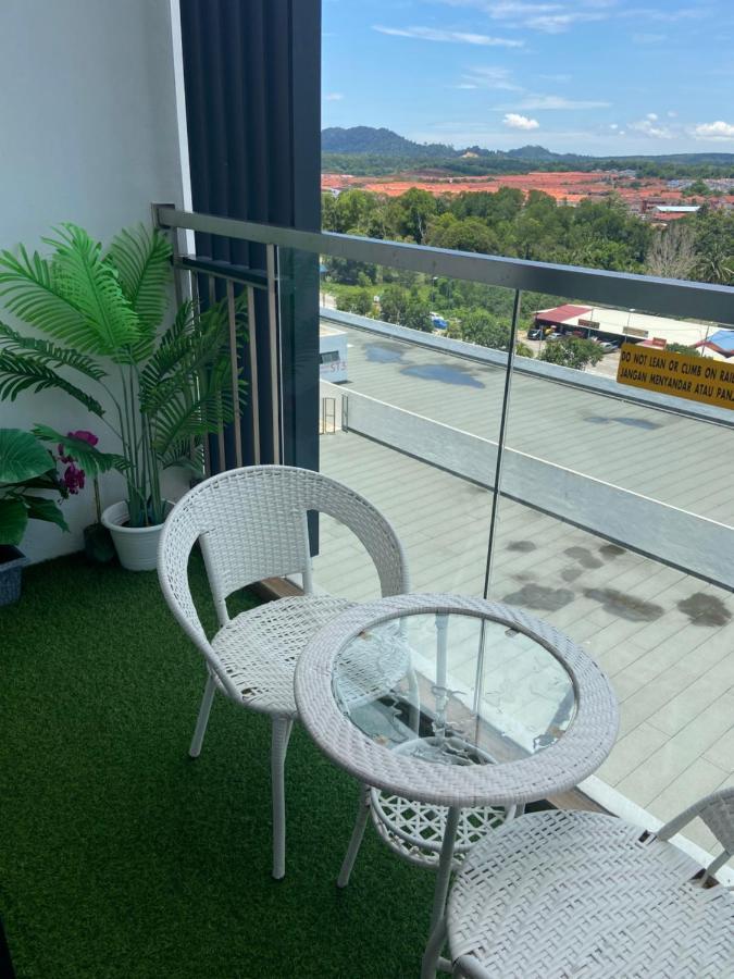 De Lavelle Suites @ Timur Bay Seafront Residence 콴탄 외부 사진