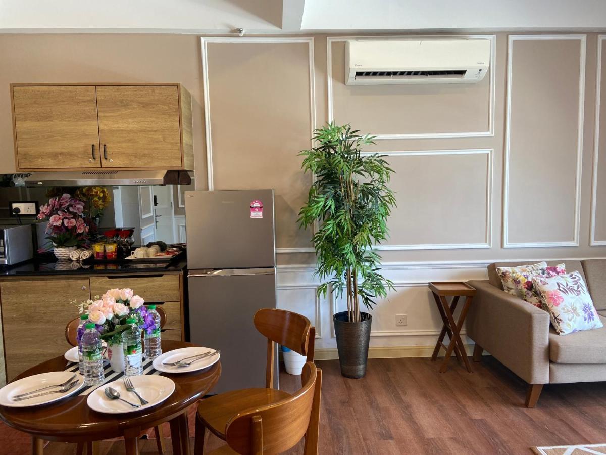 De Lavelle Suites @ Timur Bay Seafront Residence 콴탄 외부 사진